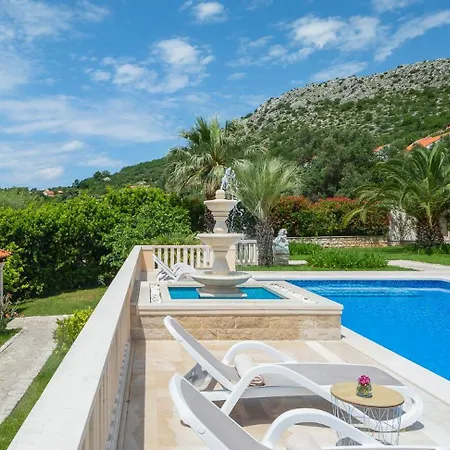 Beautiful La Dubrovnik With Sea View