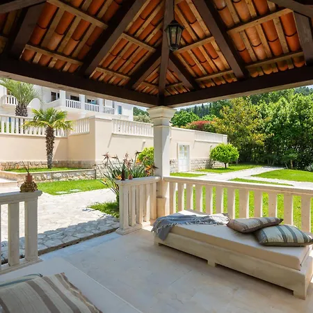 Beautiful La Dubrovnik With Sea View * Трстено