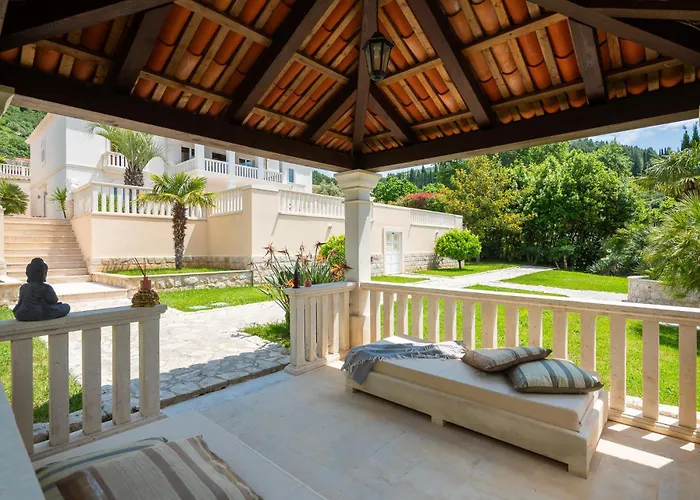 Beautiful La Dubrovnik With Sea View * Trsteno